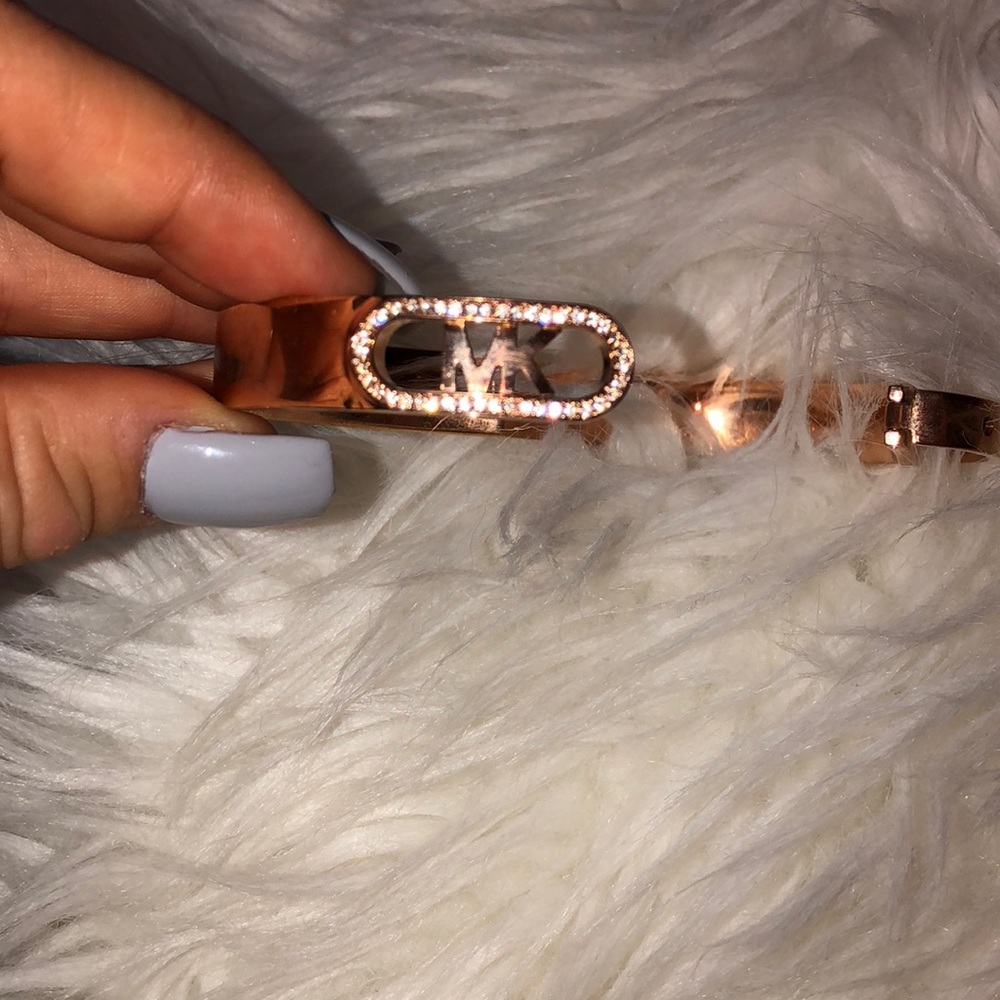 Michael Kors Bracelet - Picture 2 of 4